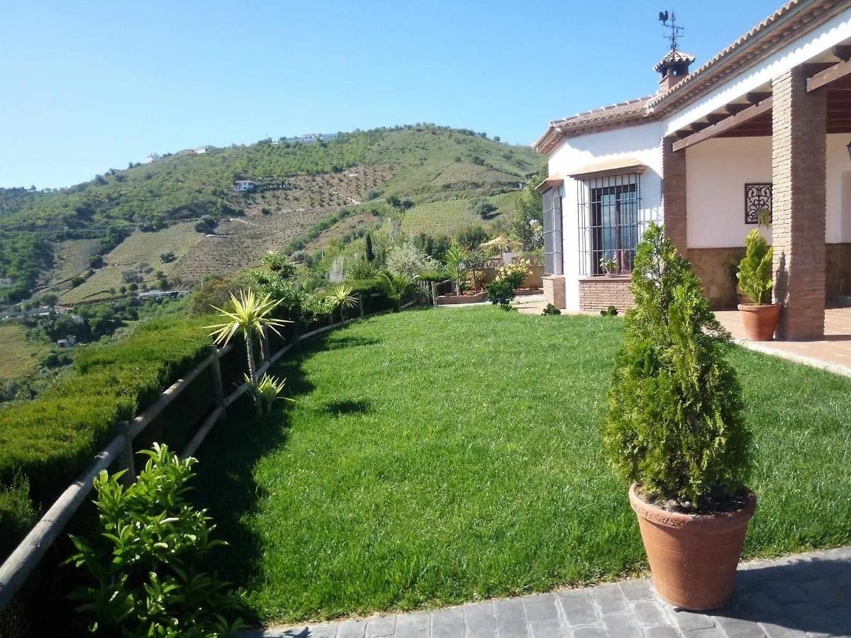 Holiday home Casa Mirador Las Claras Con Piscina Privada Jardin Iznate Spain